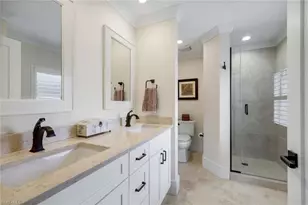 526 Lake Louise Cir, Naples, FL 34110 - Photo 18