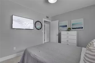 1155 6th St S, Naples, FL 34102 - Photo 24