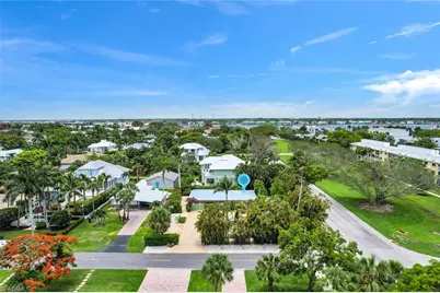 1155 6th St S, Naples, FL 34102 - Photo 2