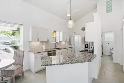 421 Connecticut St, Fort Myers Beach, FL 33931 - Photo 4