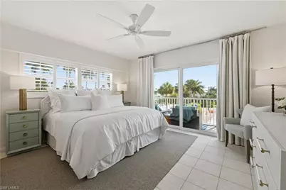 1977 Gulf Shore Blvd N #306, Naples, FL 34102 - Photo 22