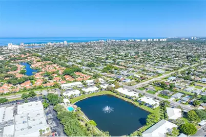 822 Gulf Pavillion Dr #202, Naples, FL 34108 - Photo 26