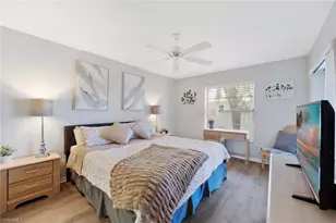 822 Gulf Pavillion Dr, Naples, FL 34108 - Photo 12