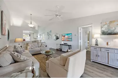822 Gulf Pavillion Dr #202, Naples, FL 34108 - Photo 8