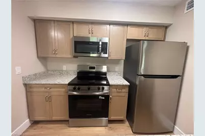 5305 Summerlin Rd #501, Fort Myers, FL 33919 - Photo 4