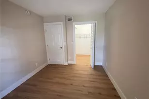 5305 Summerlin Rd, Fort Myers, FL 33919 - Photo 8