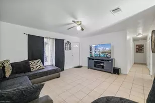 4077 S Edgewater Cir, Labelle, FL 33935 - Photo 8