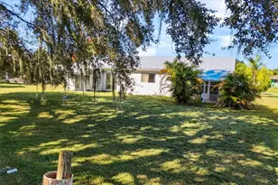 4077 S Edgewater Cir, Labelle, FL 33935 - Photo 30