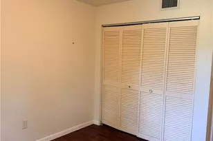 1440 Green Valley Cir, Naples, FL 34104 - Photo 18