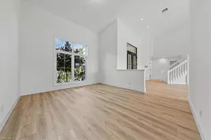 7985 Beaumont Ct, Naples, FL 34109 - Photo 14