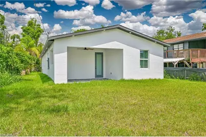 2223 Carver Ave, Fort Myers, FL 33916 - Photo 2
