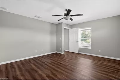 3911 14th St SW, Lehigh Acres, FL 33976 - Photo 14