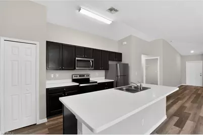 3603 21st St SW, Lehigh Acres, FL 33976 - Photo 4