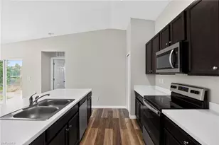 3603 21st St SW, Lehigh Acres, FL 33976 - Photo 6