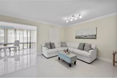 2100 Gulf Shore Blvd N #212, Naples, FL 34102 - Photo 10