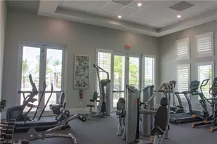 163 Indies Dr E, Naples, FL 34114 - Photo 32
