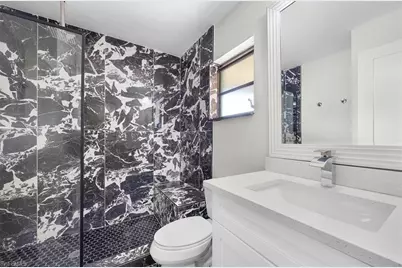 1318 Thompson St, North Fort Myers, FL 33903 - Photo 22