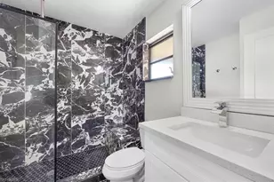 1318 Thompson St, North Fort Myers, FL 33903 - Photo 22