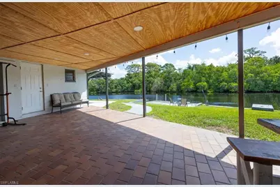 1318 Thompson St, North Fort Myers, FL 33903 - Photo 24