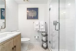 4021 Gulf Shore Blvd N, Naples, FL 34103 - Photo 20