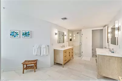 4021 Gulf Shore Blvd N #702, Naples, FL 34103 - Photo 14