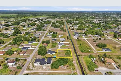 4701 Hanna Ave S, Lehigh Acres, FL 33976 - Photo 6