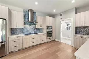 27088 Del Ln, Bonita Springs, FL 34135 - Photo 6