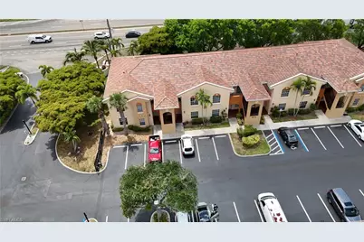 4172 Castilla Cir #101, Fort Myers, FL 33916 - Photo 4