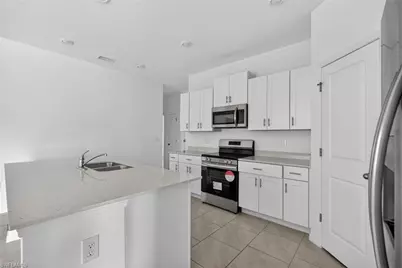 4007 San Clemente Ct, North Fort Myers, FL 33917 - Photo 10
