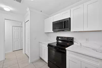 9076 Gervais Cir #410, Naples, FL 34120 - Photo 12