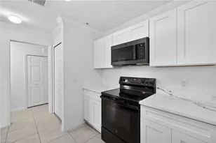 9076 Gervais Cir, Naples, FL 34120 - Photo 12