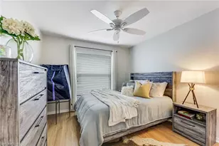 156 Stanhope Cir, Naples, FL 34104 - Photo 18