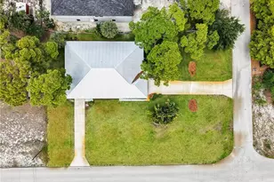 4150 Tarpon Ave, Bonita Springs, FL 34134 - Photo 22