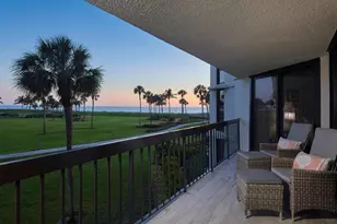 4551 Gulf Shore Blvd N, Naples, FL 34103 - Photo 4