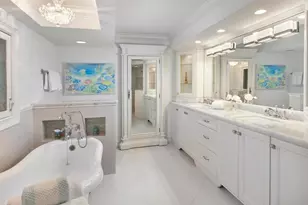4551 Gulf Shore Blvd N, Naples, FL 34103 - Photo 16