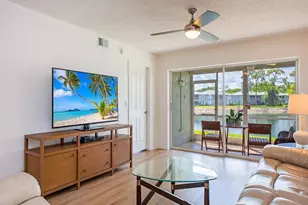 865 New Waterford Dr, Naples, FL 34104 - Photo 2
