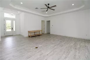 1371 Michigan Ave, Naples, FL 34103 - Photo 12