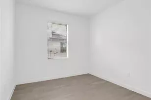 19228 Gentry Pl, Estero, FL 33928 - Photo 22