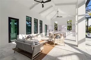 10 Caribbean Rd, Naples, FL 34108 - Photo 16