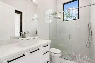 10 Caribbean Rd, Naples, FL 34108 - Photo 30