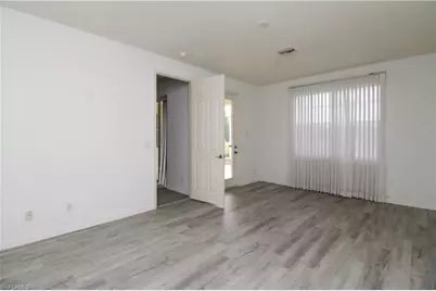 3927 Aurora Ct, Naples, FL 34116 - Photo 22