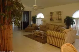 566 110th Ave N, Naples, FL 34108 - Photo 10