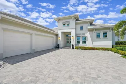 14338 Laguna Springs Ln, Naples, FL 34114 - Photo 4
