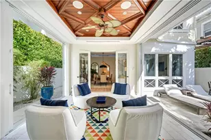 42 6th St S, Naples, FL 34102 - Photo 16
