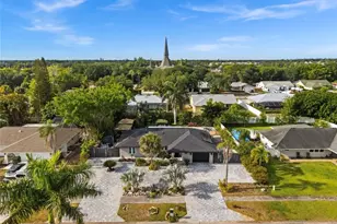 38 Willoughby Dr, Naples, FL 34110 - Photo 4