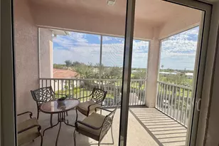 15901 Royal Pointe Ln, Fort Myers, FL 33908 - Photo 8