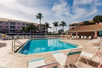 15901 Royal Pointe Ln #405, Fort Myers, FL 33908 - Photo 2