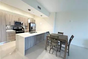 15901 Royal Pointe Ln, Fort Myers, FL 33908 - Photo 4