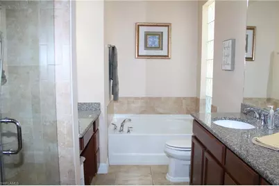 28025 Umiak Ct, Bonita Springs, FL 34135 - Photo 18