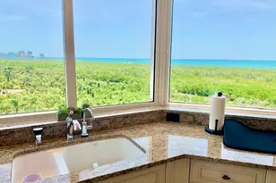 6597 Nicholas Blvd, Naples, FL 34108 - Photo 12